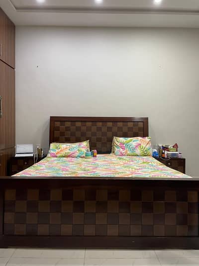 Comfortable & Stylish Bed for Sale