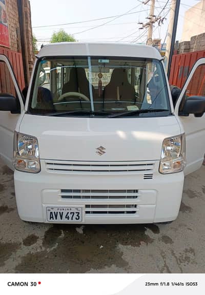 Suzuki Every 2025 brand new condition 14000km used.
