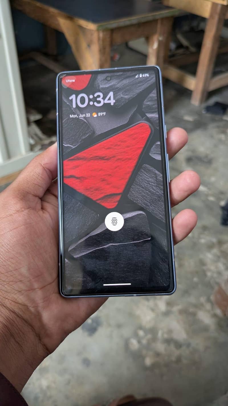Google Pixel 7a 5