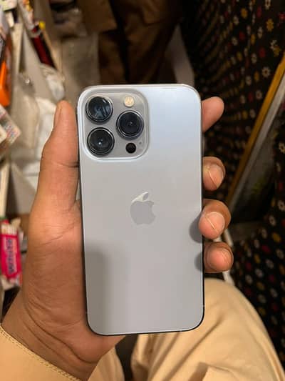 Apple iPhone 13 Pro