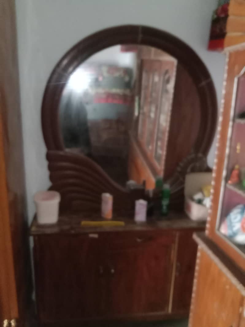 Dressing Table 1