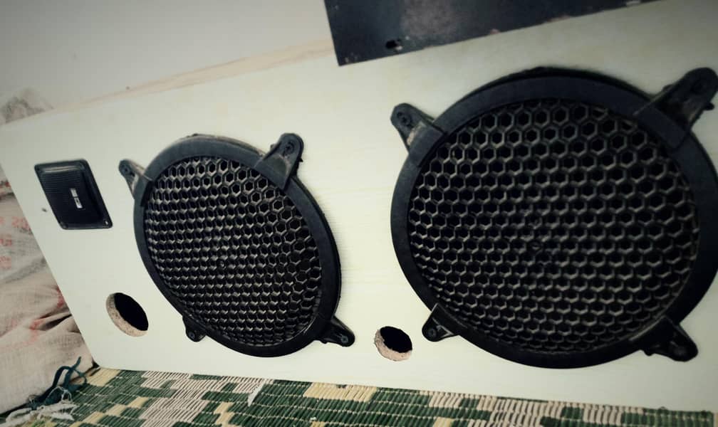 Speakers 0