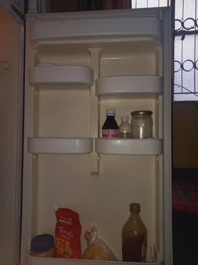 Refrigerator Biko