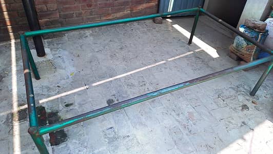 Metal charpai weight 15kg each    Qty:02