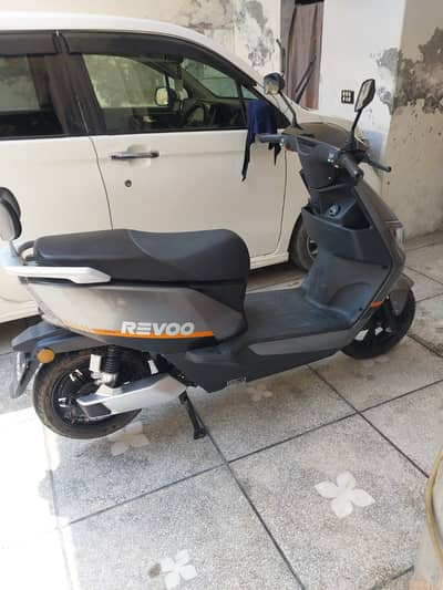Revoo C03 2HP Electric Bike 2026 Model | Under Warranty | Urgent Sale