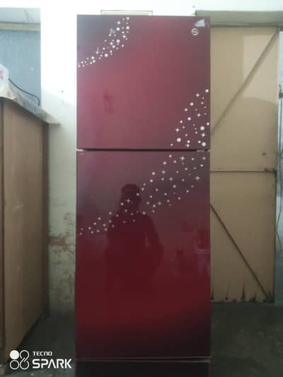 medium sixe PEl refrigrator urgent sale