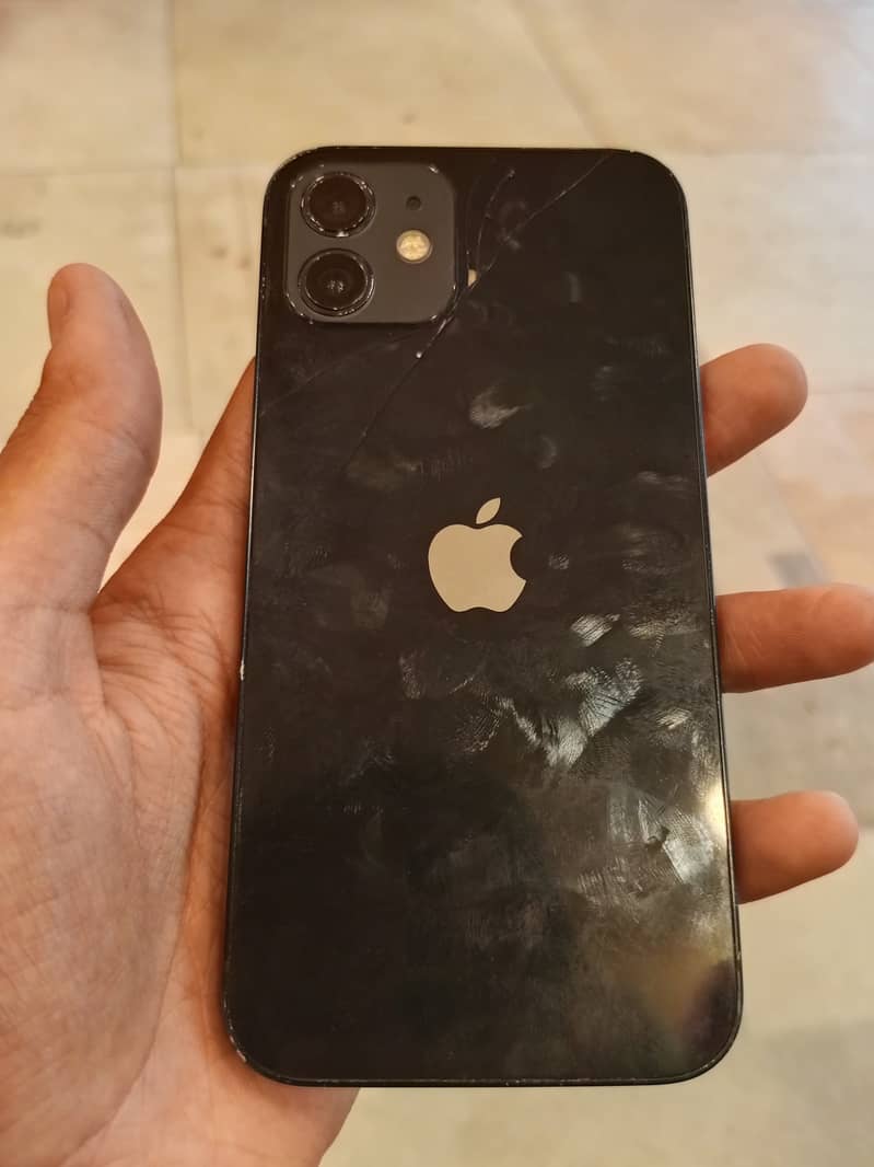 Apple iPhone 12 3