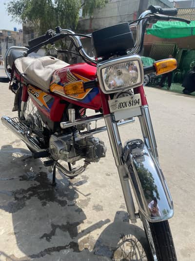 HONDA CD-70