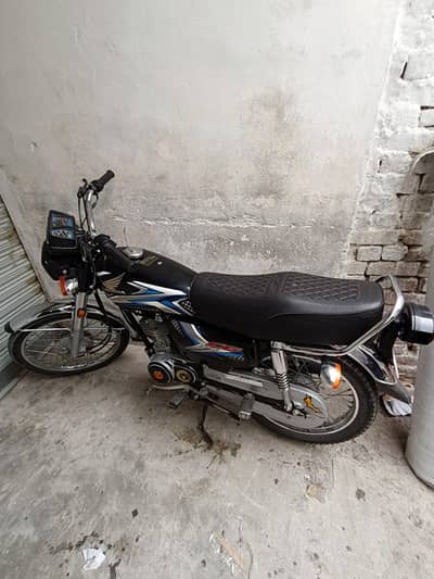 Honda 125 24/25