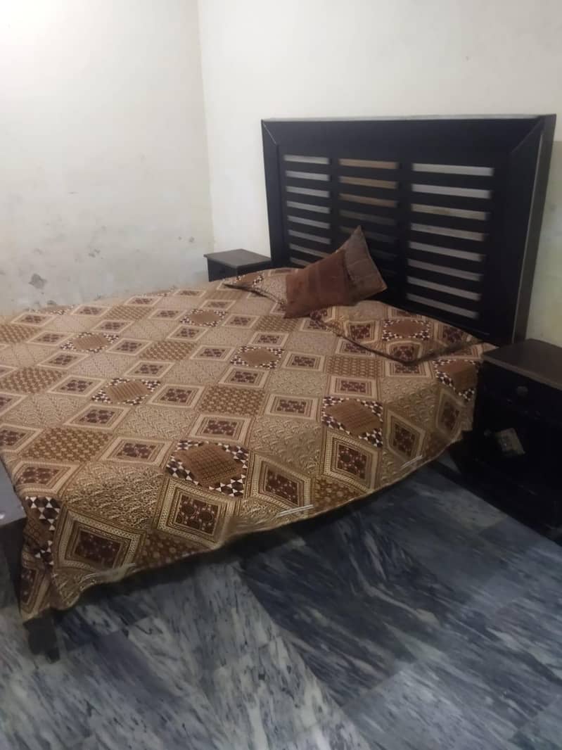 king size bed 3