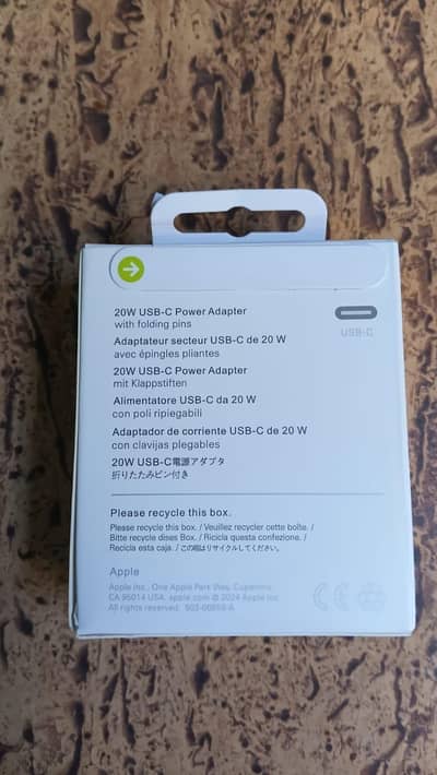 100% Original Apple 20W USB-C Power Adapter (3-Pin Folding