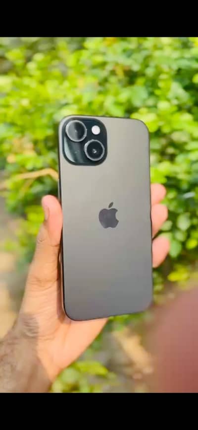 Apple iPhone 15