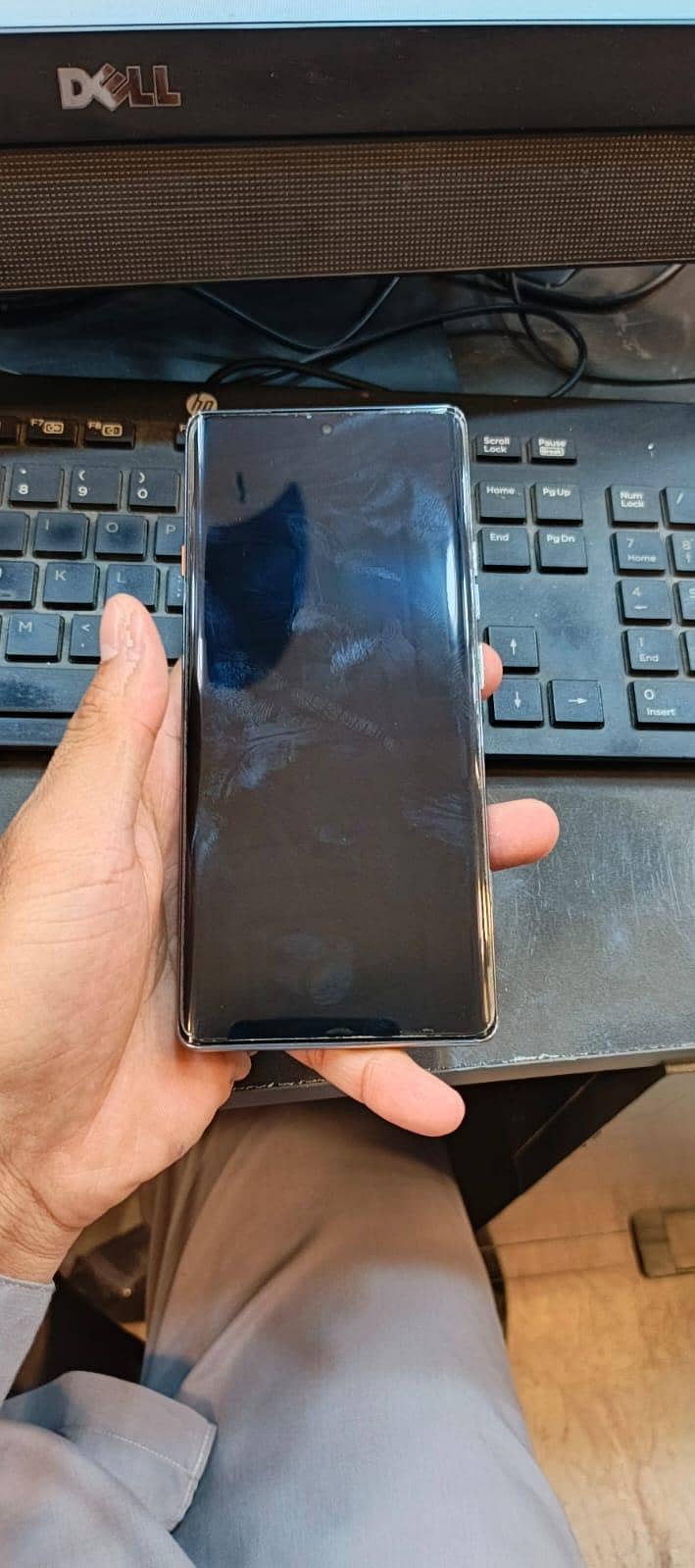 Tecno CAMON 40 Pro 4
