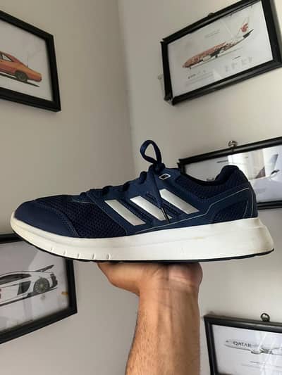 Premium running shoes