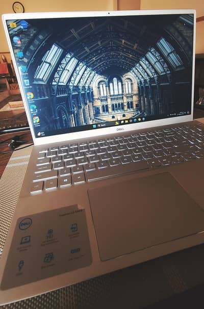 Dell Inspiron 15 5502 Core i7 11th Gen
