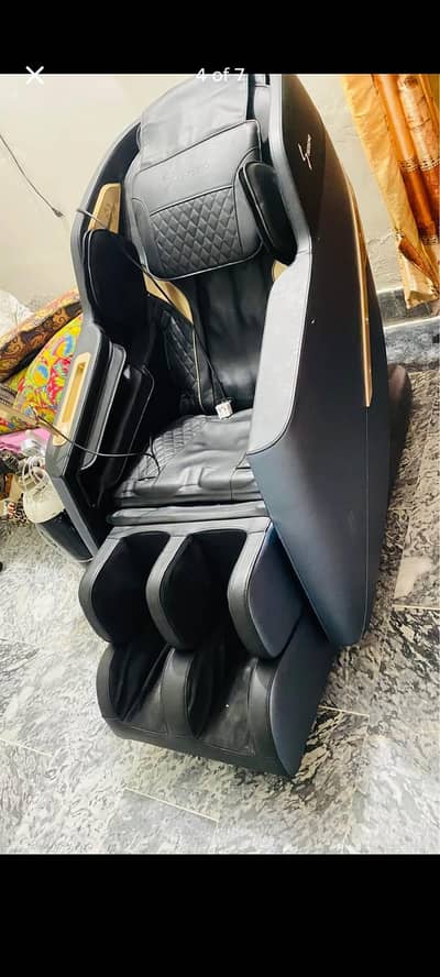 Massager chair 10 by 10 ok
