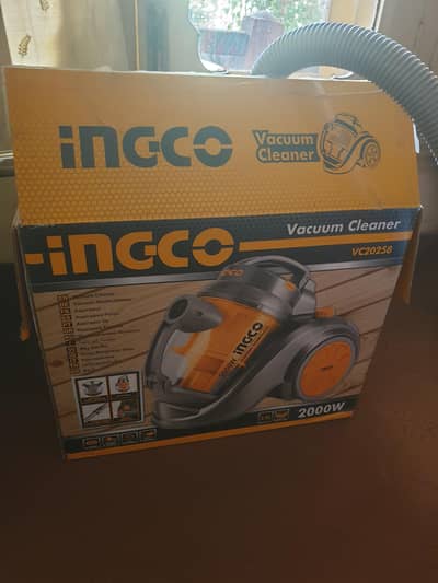 vacuum cleaner INGCO