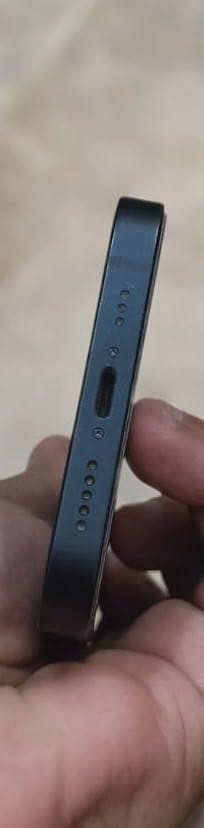 Apple iPhone 14 6
