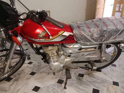 Honda 125 double saman k sath colour black docunment clear h b