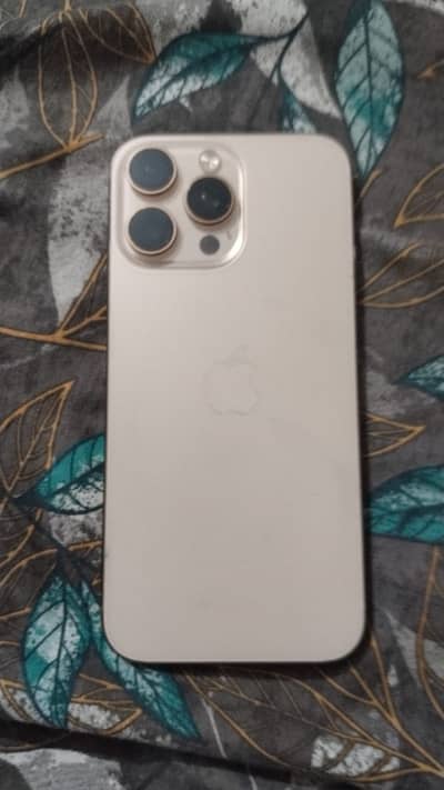 Apple iPhone 16 Pro Max jv