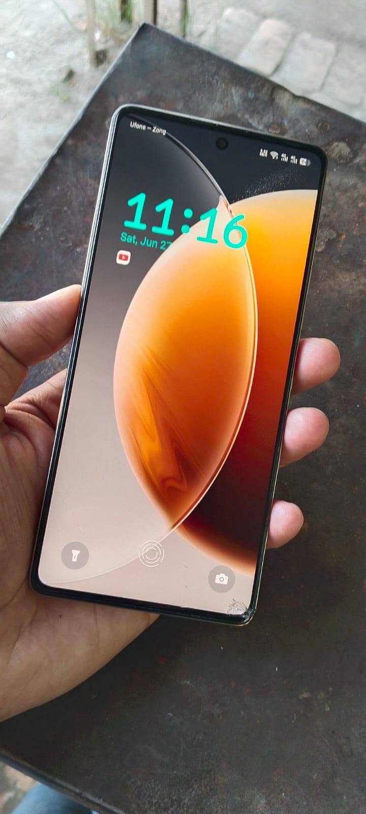 Tecno CAMON 30 1