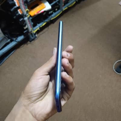 vivo y31
