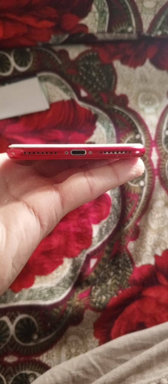Apple iPhone 7 Plus 2
