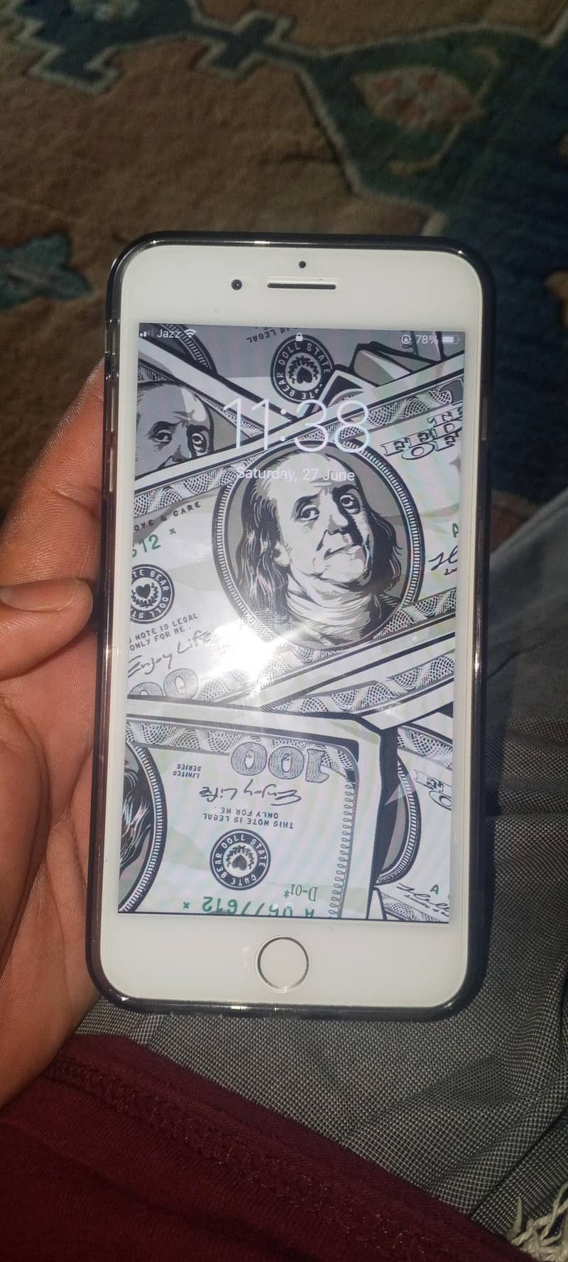 Apple iPhone 7 Plus 1