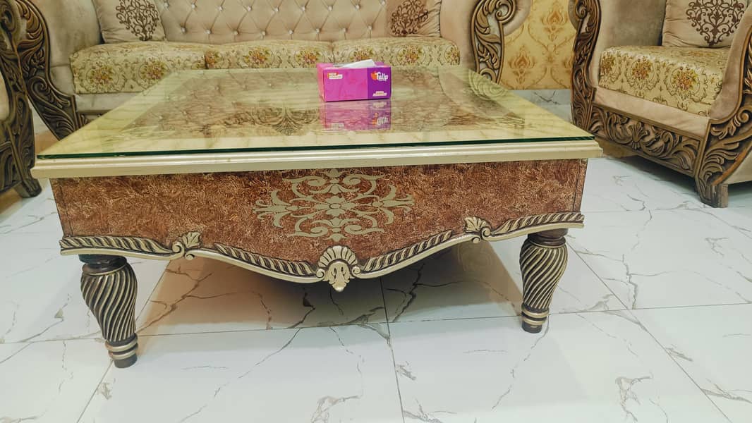 Sofa set with table 4