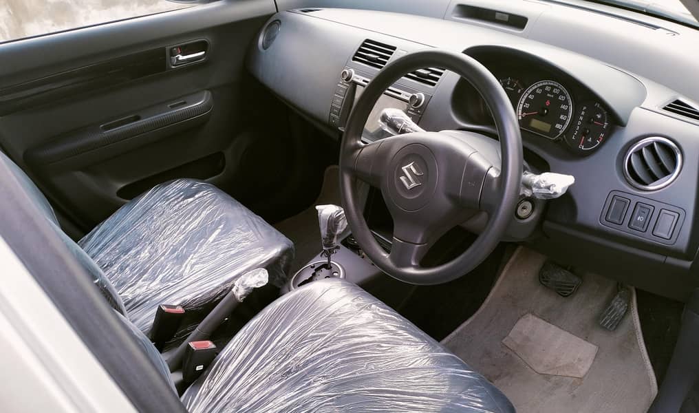 Swift Automatic Navigation excellent condition 3