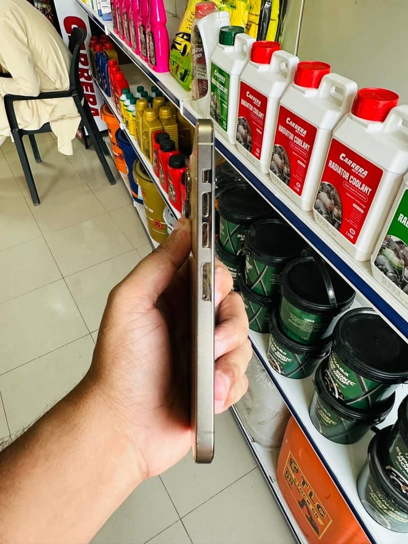 IPHONE 13 PRO MAX 4