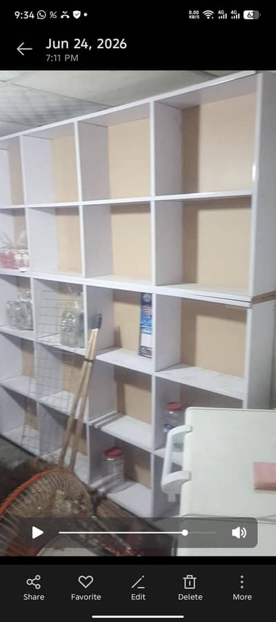 general stores k Liye wooden racks