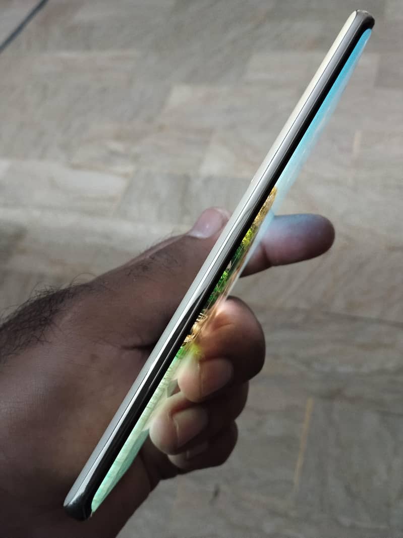 Infinix Zero 30 4
