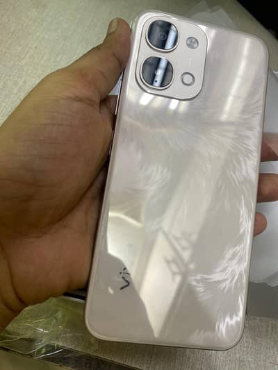 Vivo Y31