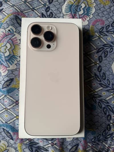 Apple iPhone 16 Pro Max