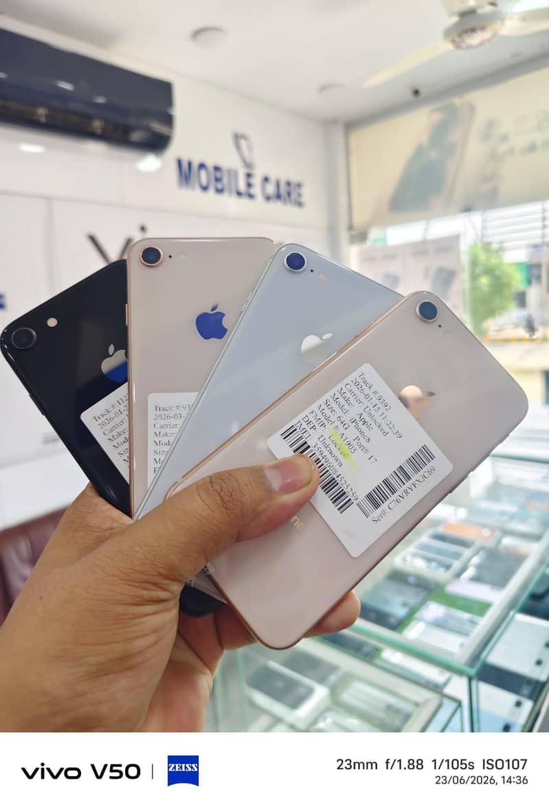 Apple iPhone 8 1