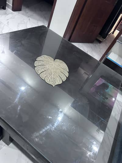 Centre table