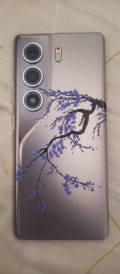 Tecno CAMON 40 Pro