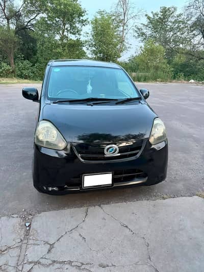 Daihatsu Mira 2012