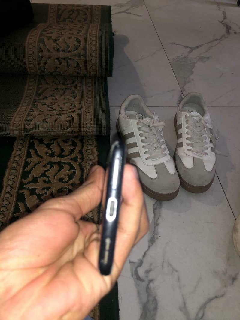 One Plus 8 Pro 1