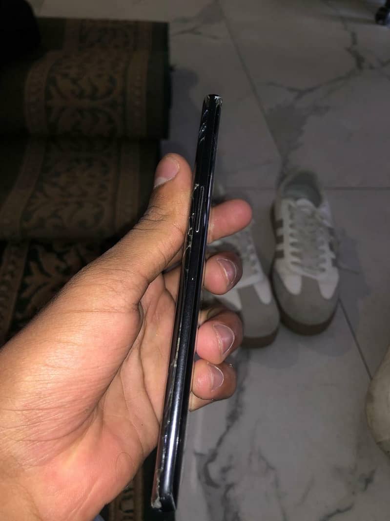 One Plus 8 Pro 3