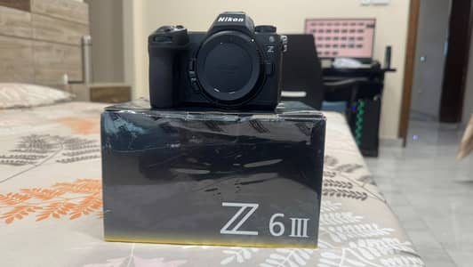 Nikon Z6 iii (few days used)