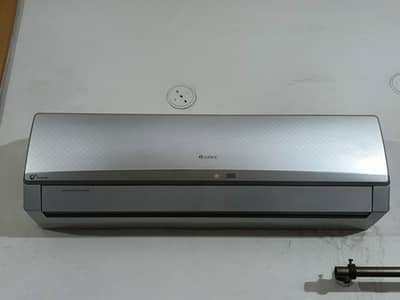 GREE 1.5ton DC Inverter AC with R410A Gas