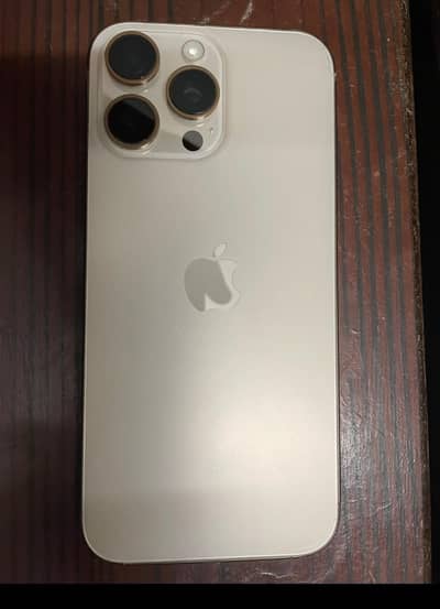 Apple iPhone 16 Pro Max