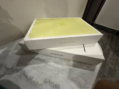 Macbook Neo 8/256GB Citurss Color