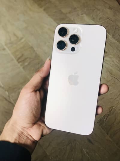 Apple iPhone 16 Pro Max