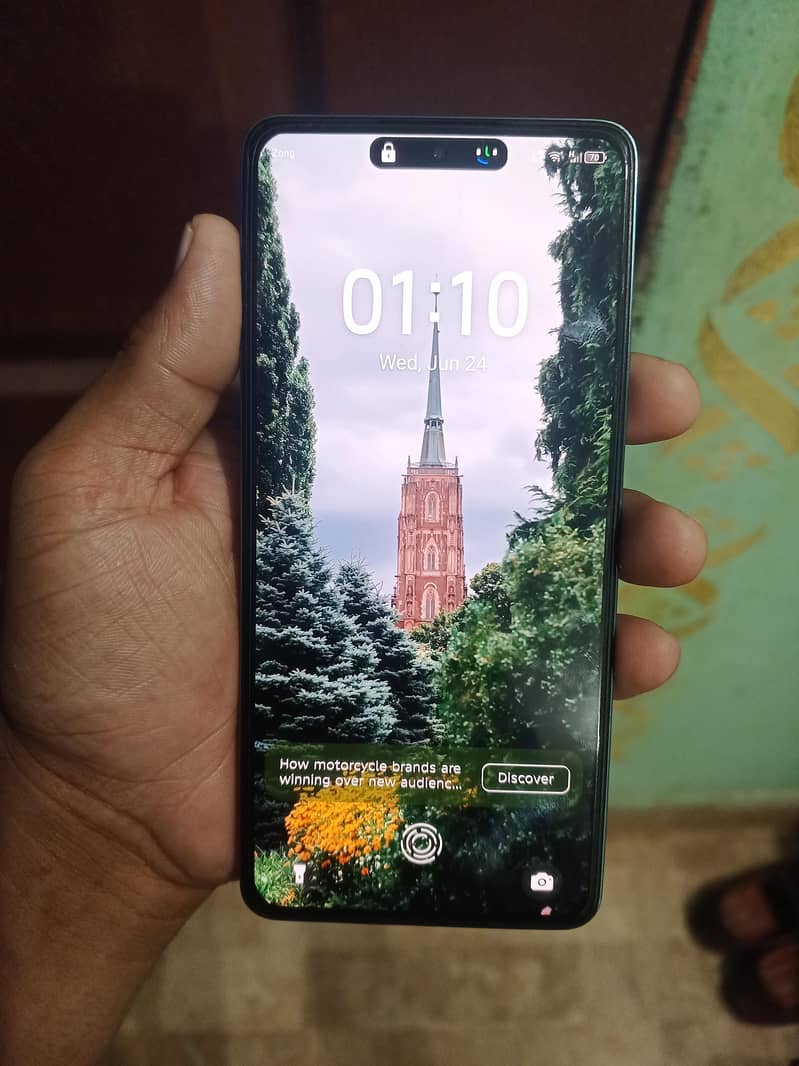 Tecno CAMON 20 2