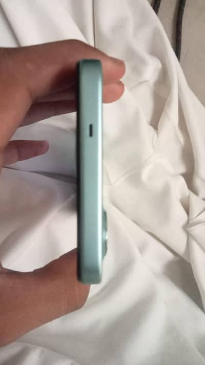 Tecno Spark Go 2