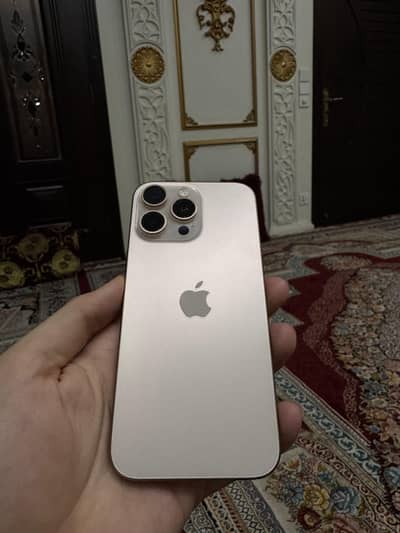Apple iPhone 16 Pro Max