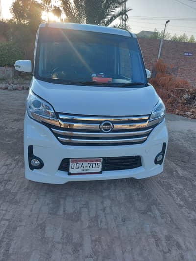 Nissan Dayz roox Highway Star 2016